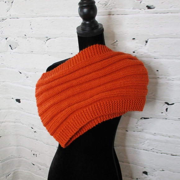 Duncan Street Designs Boho Neck Warmer Cowl Small Loop Infinity Scarf - Picture 4 of 4